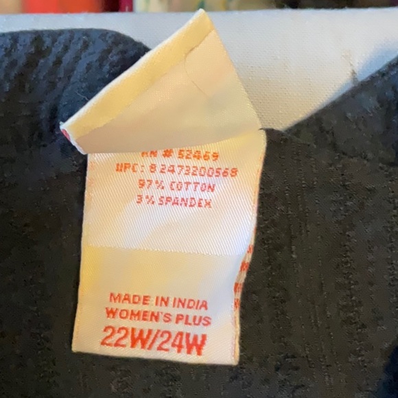 Faded Glory Black Button Down Shirt - Picture 7 of 9